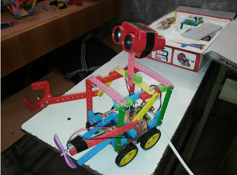  ساخت ربات والی به کمک پک ربات ساز1