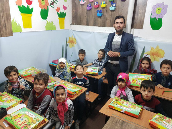  برگزاری کلاس کوچولوهای خلاق در مهدکودک های رشت با مدیریت آقای ابراهیمی